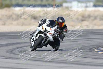 media/Nov-30-2025-TrackXperience (Sun) [[c0061d280f]]/1-Level 3/Session 3 (Turn 16)/